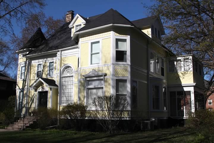 One of many beautiful homes in the Lakeshore Historic District